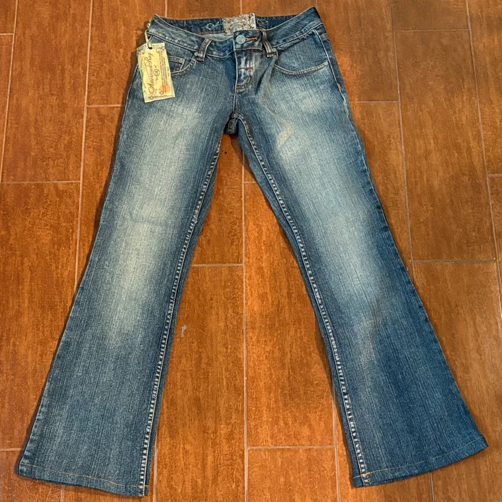 American Rag High Rise Denim Jeans - Picture 2 of 4